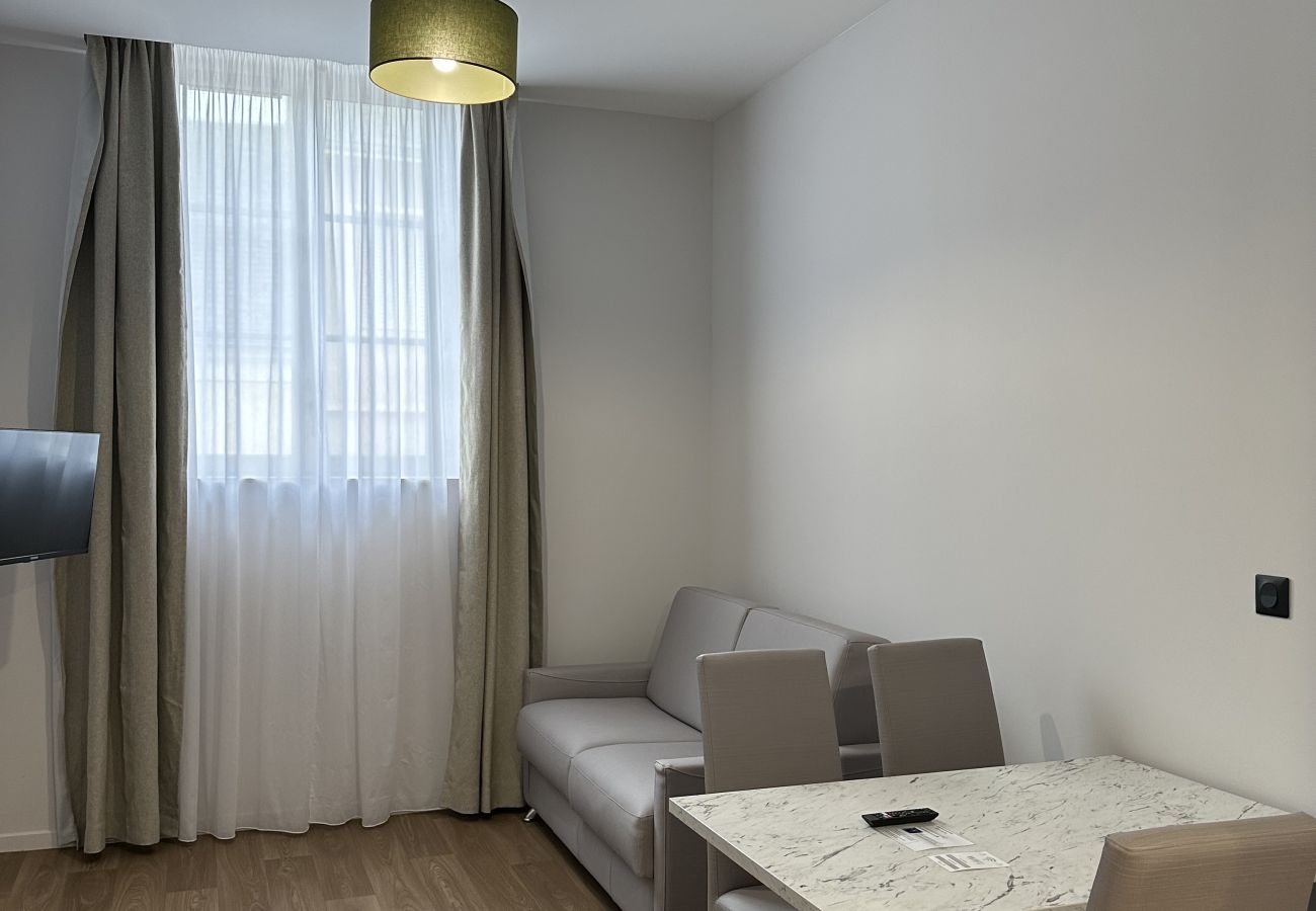Aparthotel in Châteauroux - Appart'hôtel Saint-Denis, Appartement 2