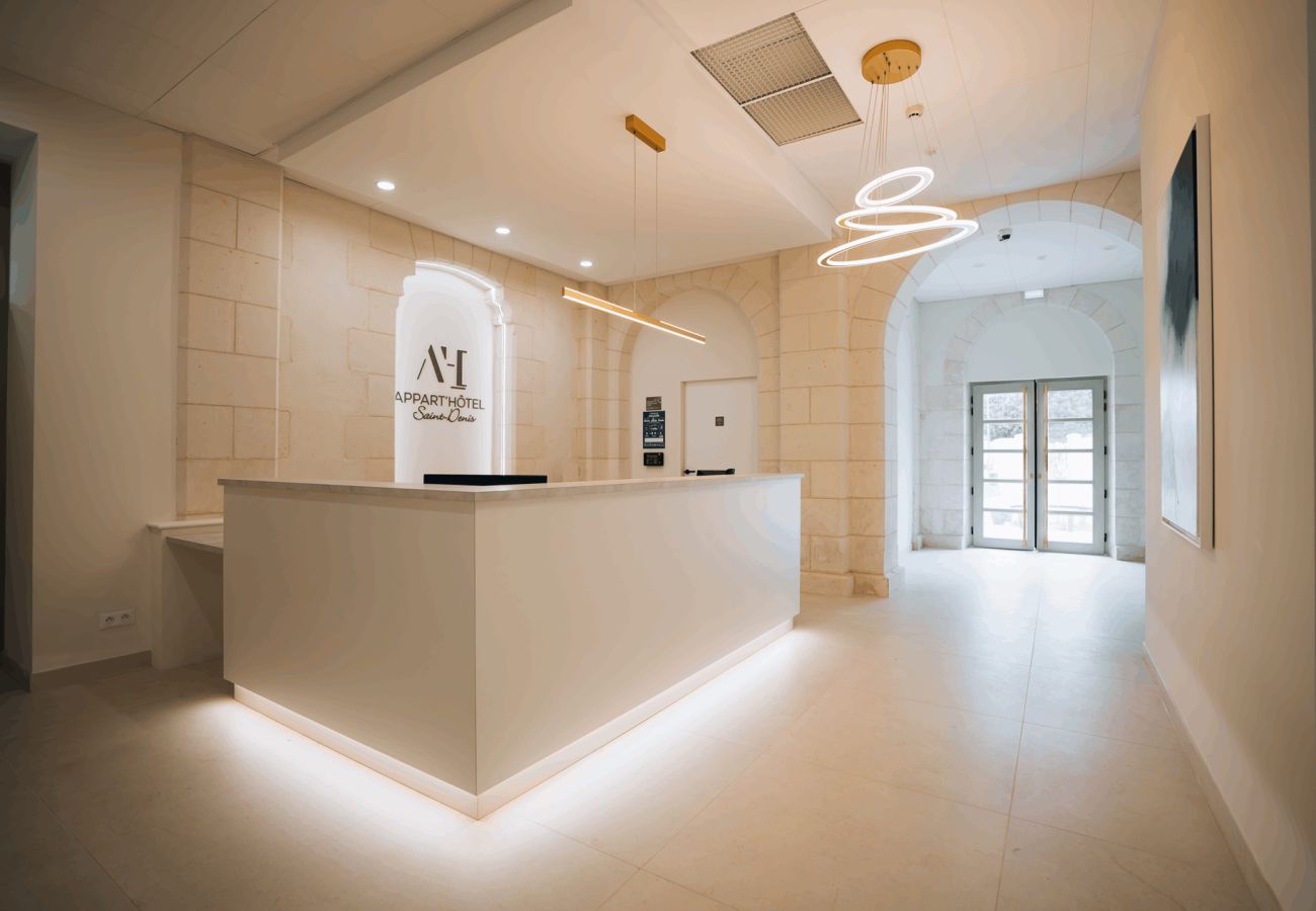 Aparthotel in Châteauroux - Appart'hôtel Saint-Denis, Studio 8