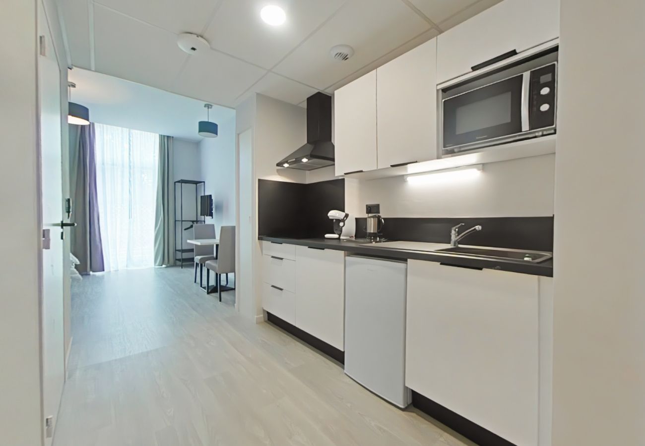 Aparthotel in Châteauroux - Appart'hôtel Saint-Denis, Studio 8