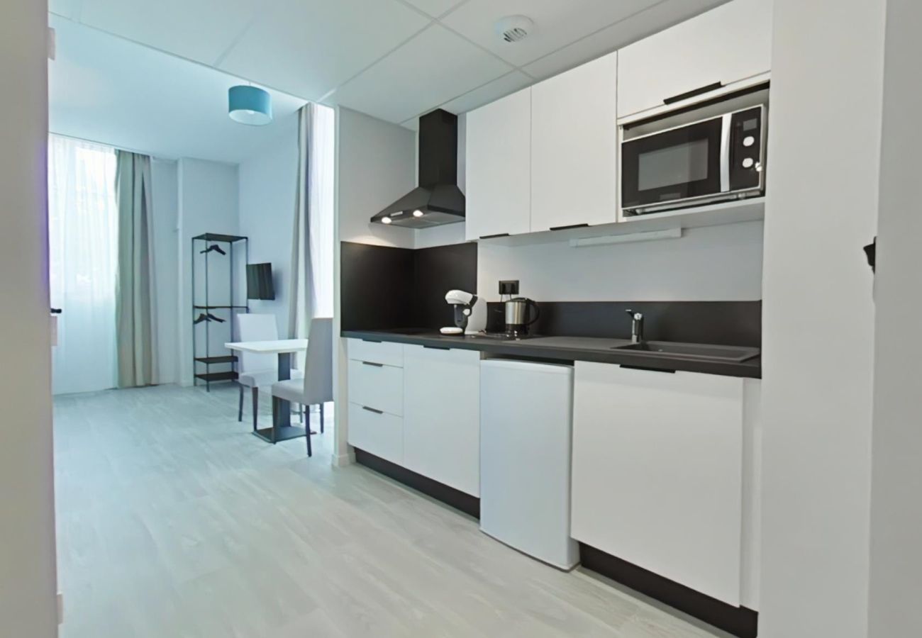 Studio in Châteauroux - Appart'hôtel Saint-Denis, Studio 9