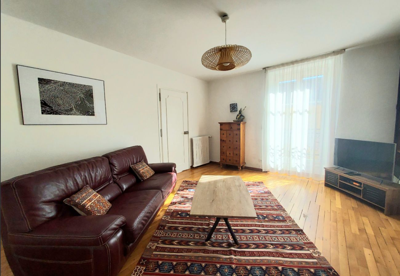 Apartment in Remiremont - Appartement des capucins