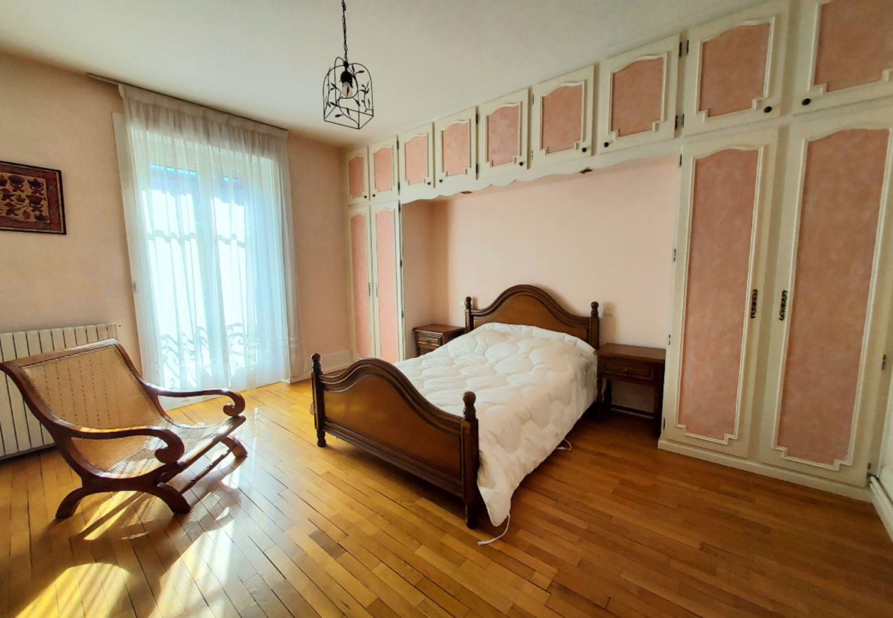 Apartment in Remiremont - Appartement des capucins