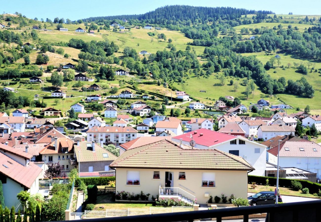 Studio à La Bresse - Studio Elena, Vue sur la Montagne